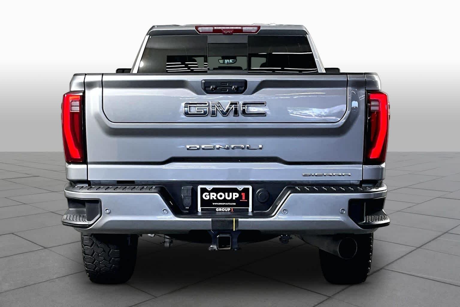 2025 GMC Sierra 2500HD Denali Ultimate - Photo 5