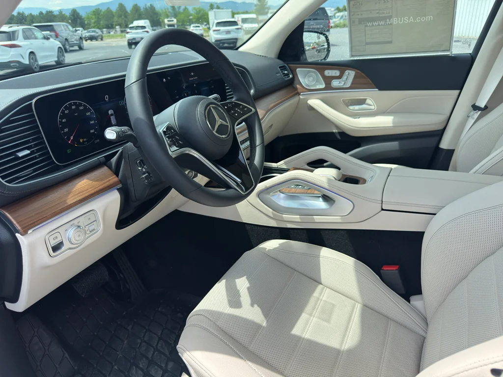New 2026 Grey Mercedes-Benz GLE350 4MATIC® image 5