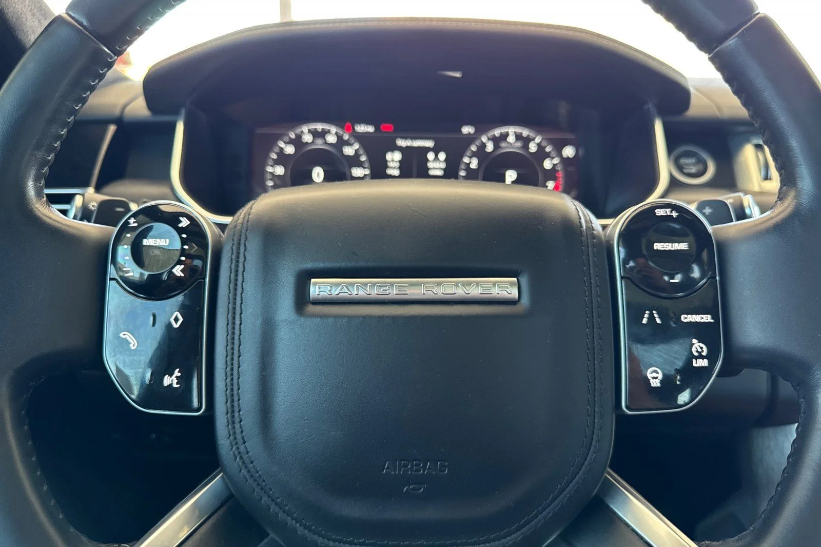 Used 2022 Fuji White Land Rover Westminster image 27