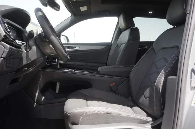 New 2026 Pure Gray Volkswagen 2.0T SE w/Technology image 18