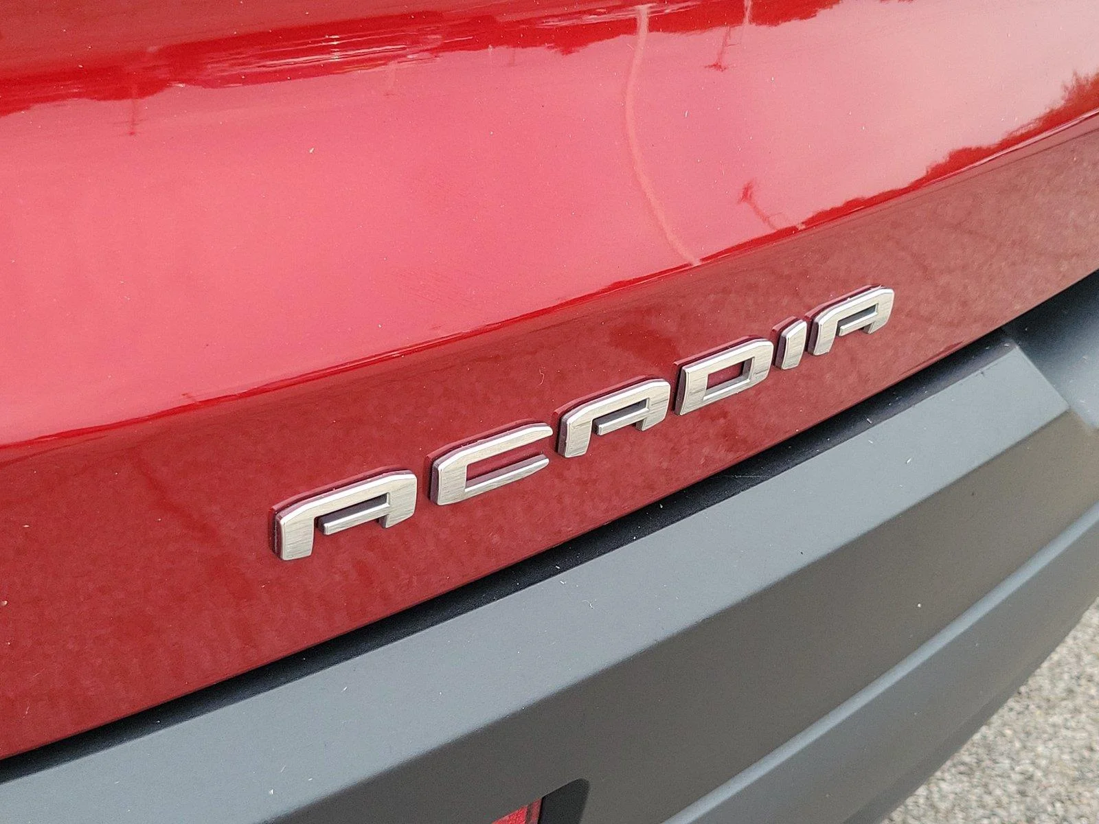 Used 2023 VOLCANIC RED TINTCOAT GMC AT4 image 6