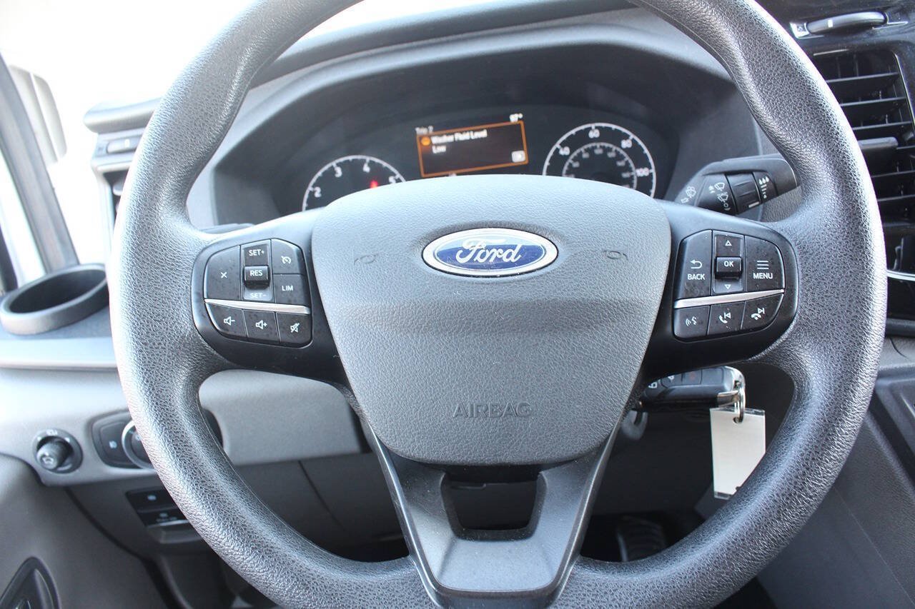 Used 2024 Oxford White Ford 350 XLT 3dr LWB Low Roof Passenger Van image 11