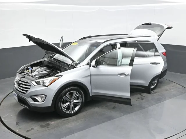 Used 2016 Silver Hyundai Limited image 28
