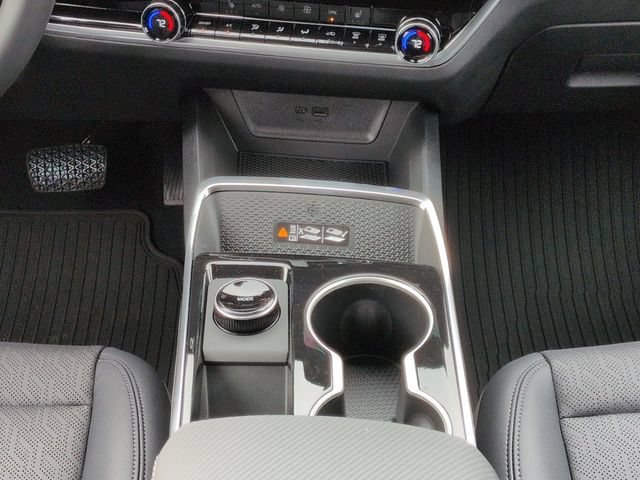 2026 Chevrolet Equinox LT - Photo 18