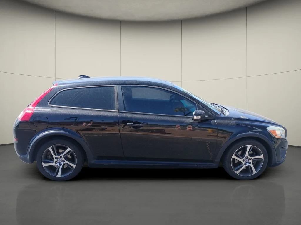 Used 2013 Black Stone Volvo T5 image 8
