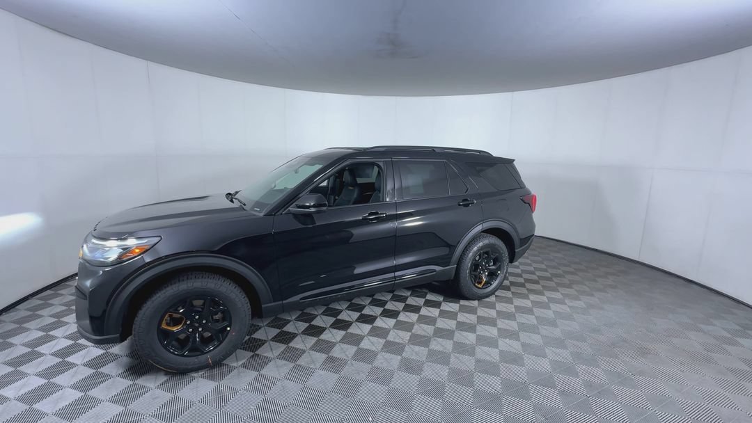 New 2026 Agate Black Metallic Ford Tremor image 4