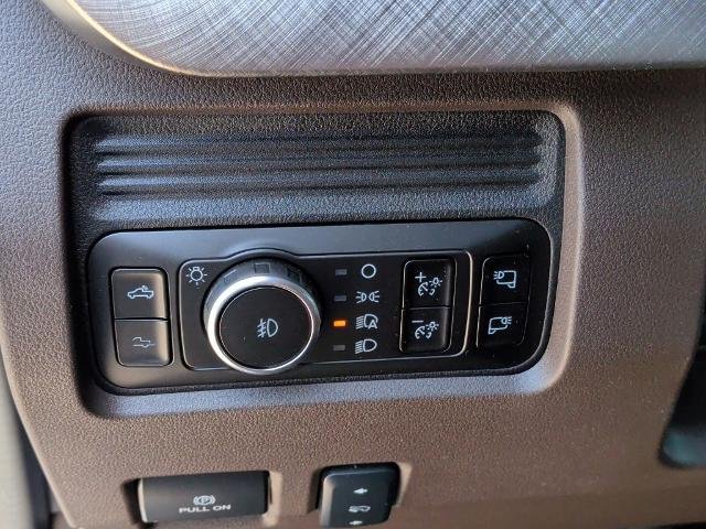New 2026 Glacier Gray Metallic Tri-Coat Ford F-250® King Ranch® image 69