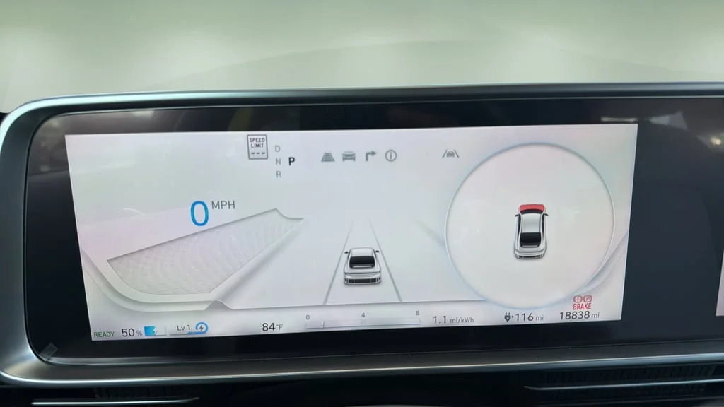 Used 2023 Curated Silver Hyundai SEL image 21