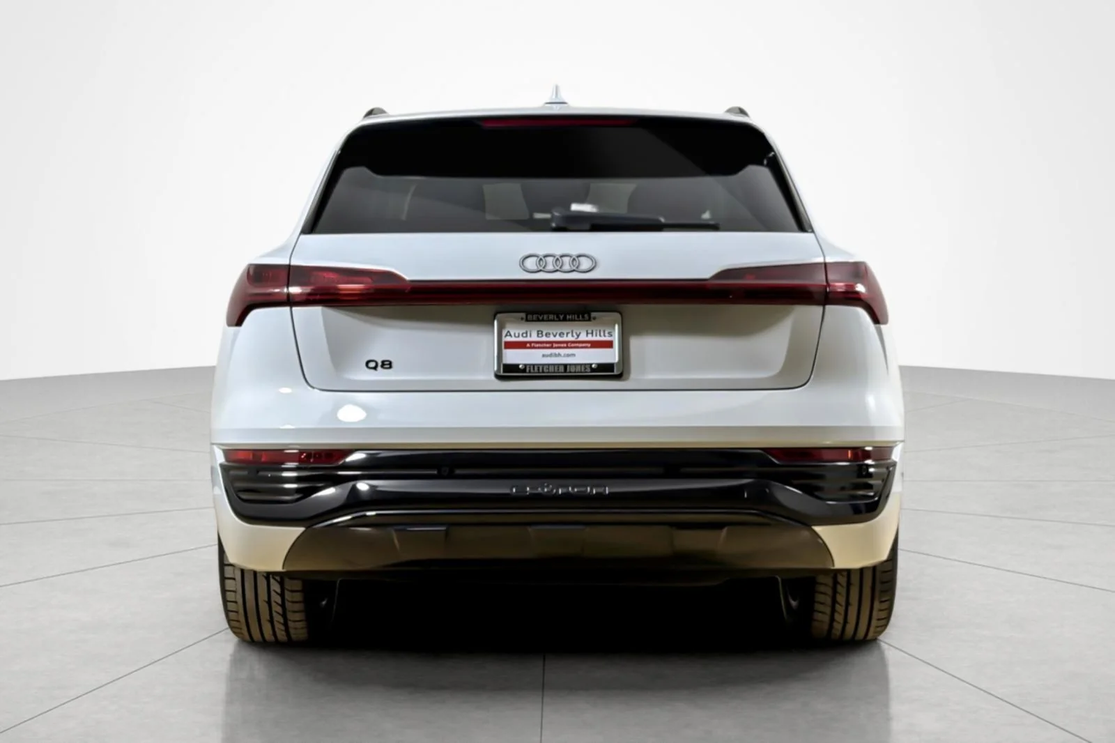 Used 2024 Glacier White Metallic Audi Premium quattro image 4