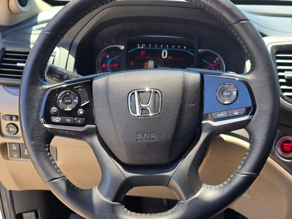 Used 2021 White Honda EX-L image 20