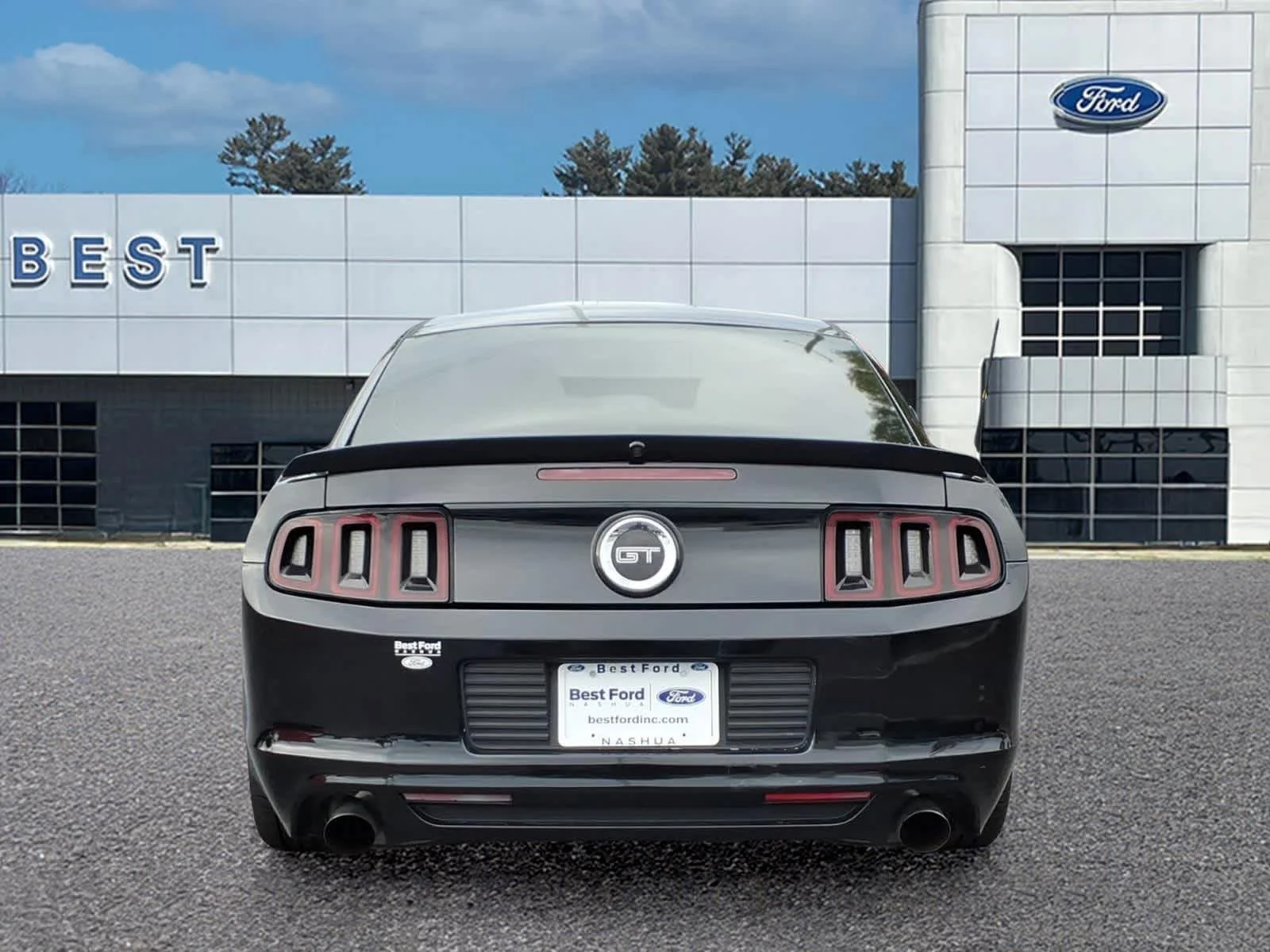 Used 2014 Black Ford GT Premium image 5