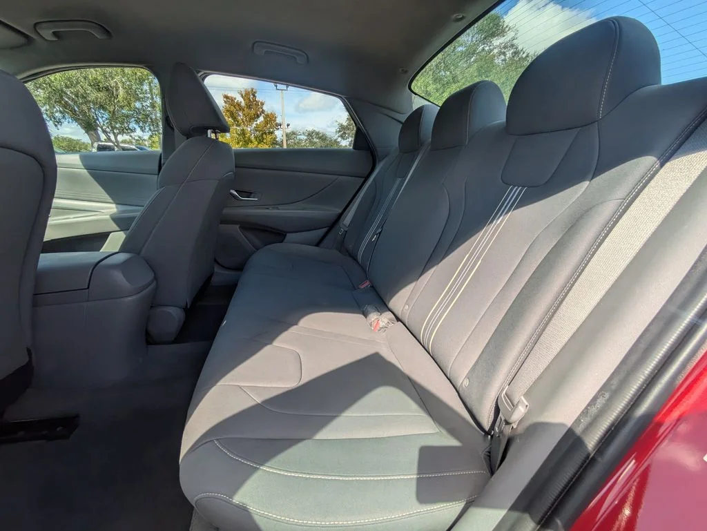 Used 2023 Red Hyundai SEL image 13