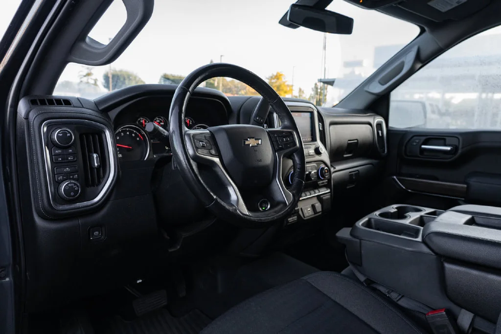 Used 2019 Blue Chevrolet LT image 22