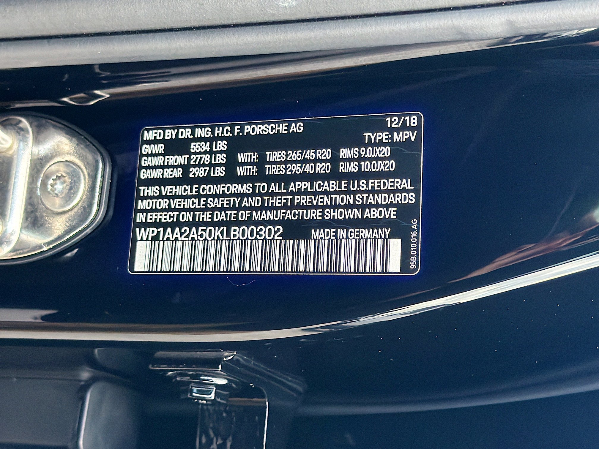 Used 2019 Jet Black Metallic Porsche Base image 44