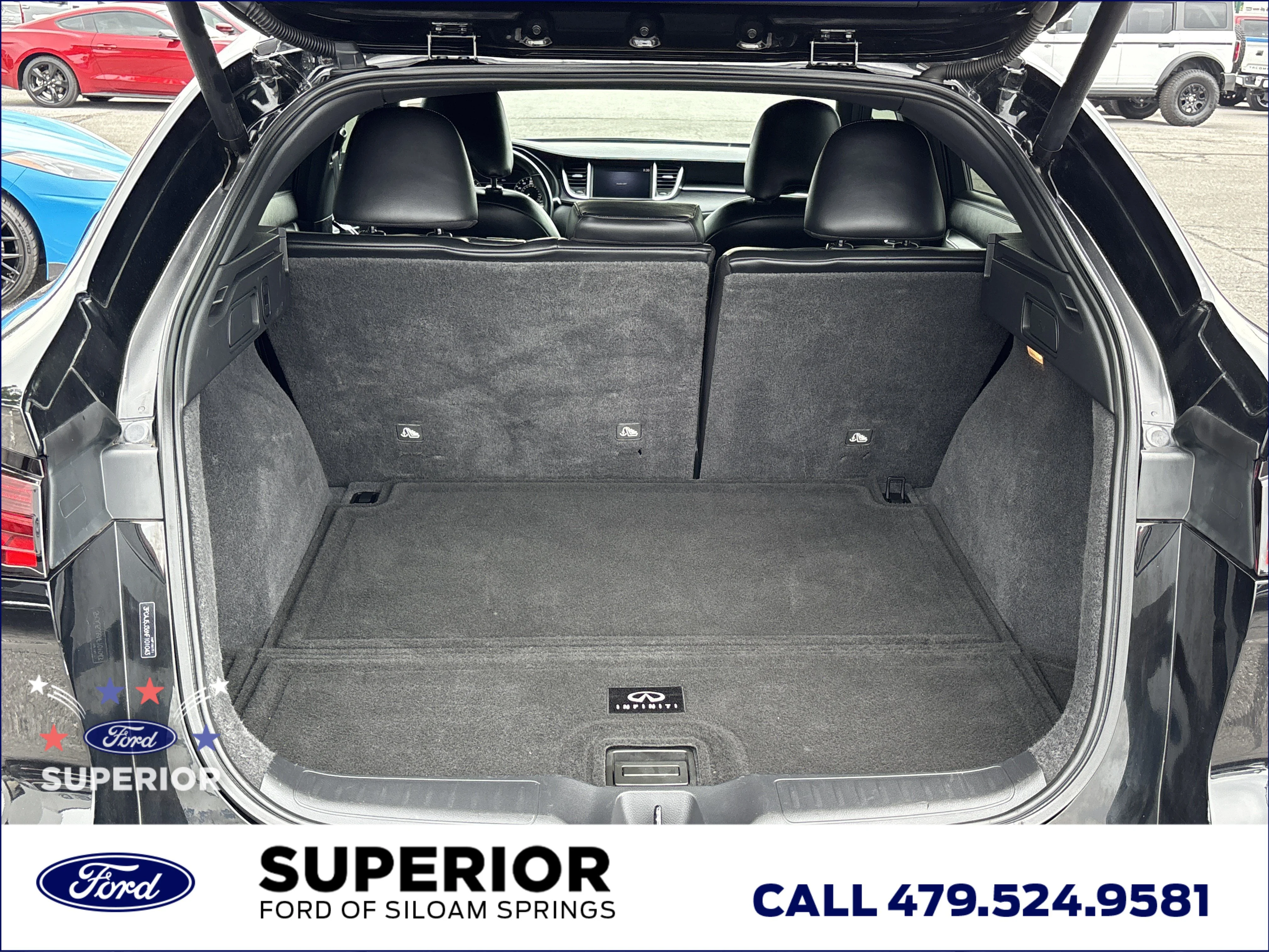 Used 2022 Mineral Black INFINITI LUXE image 7