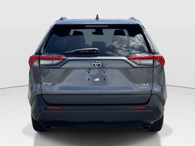 Certified Used 2023 MAGNETIC GRAY MET. Toyota  image 6