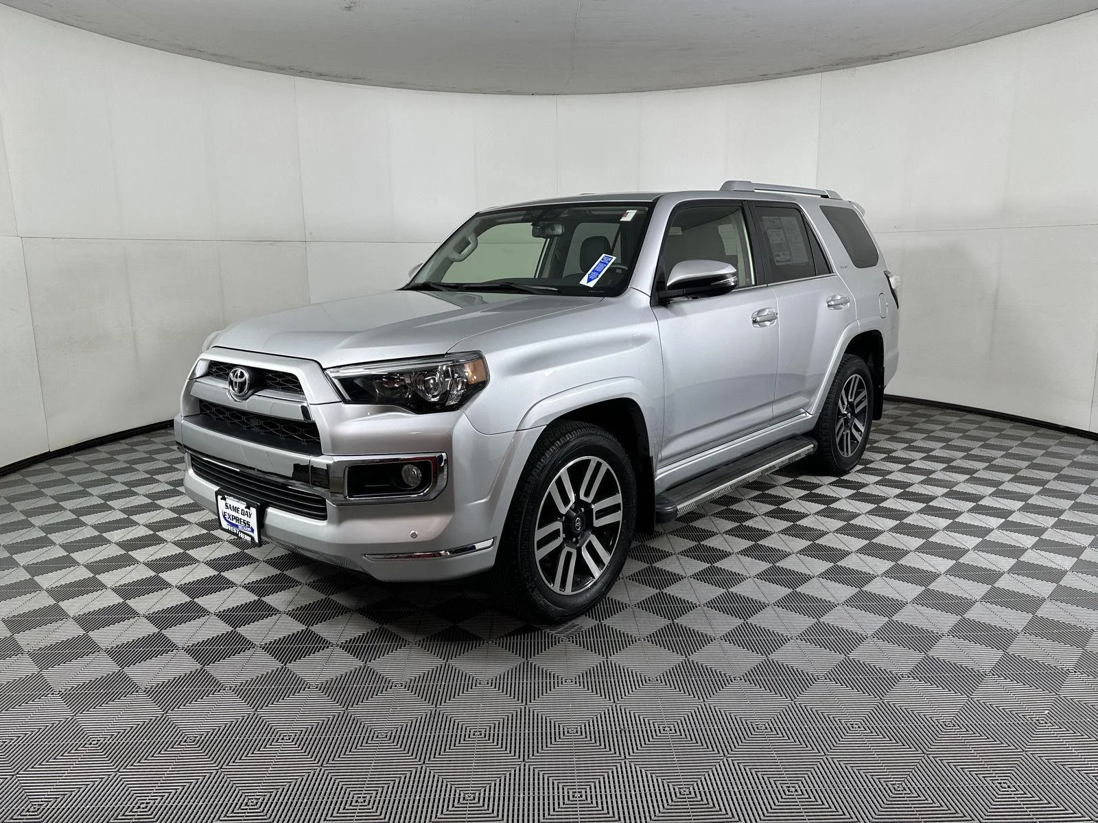Used 2019 Classic Silver Metallic Toyota Limited image 16