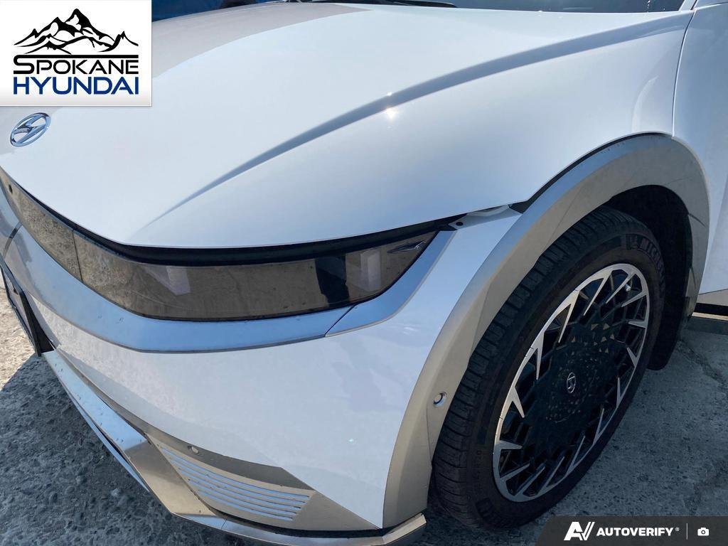 Certified Used 2024 Atlas White Hyundai Limited image 11