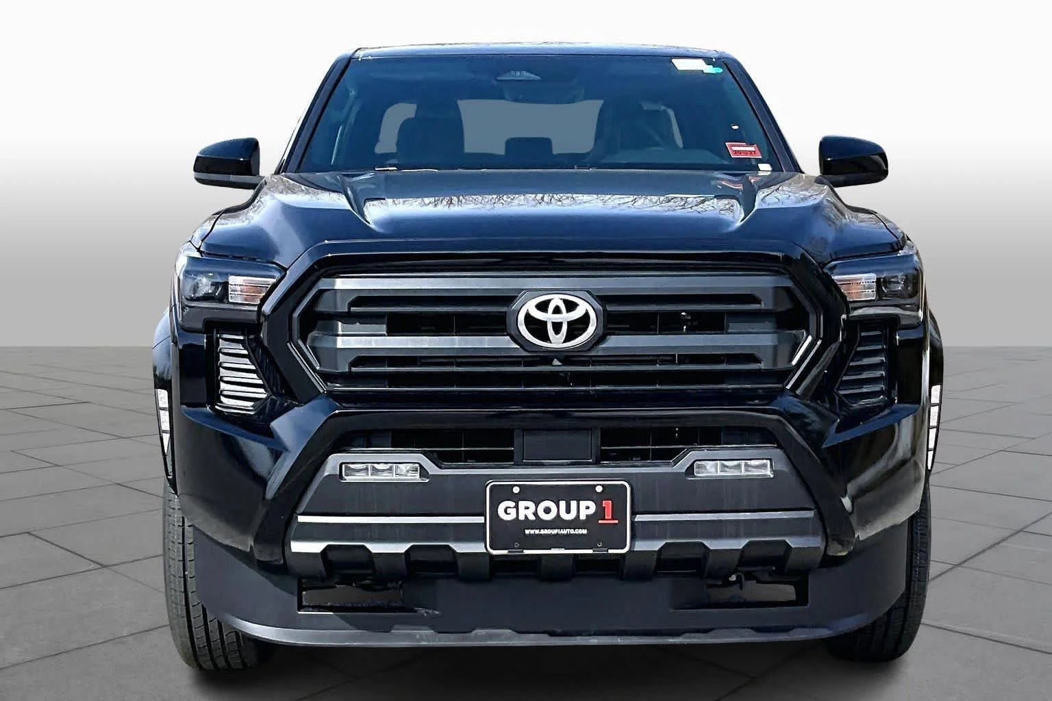 2026 Toyota Tacoma SR5 - Photo 3