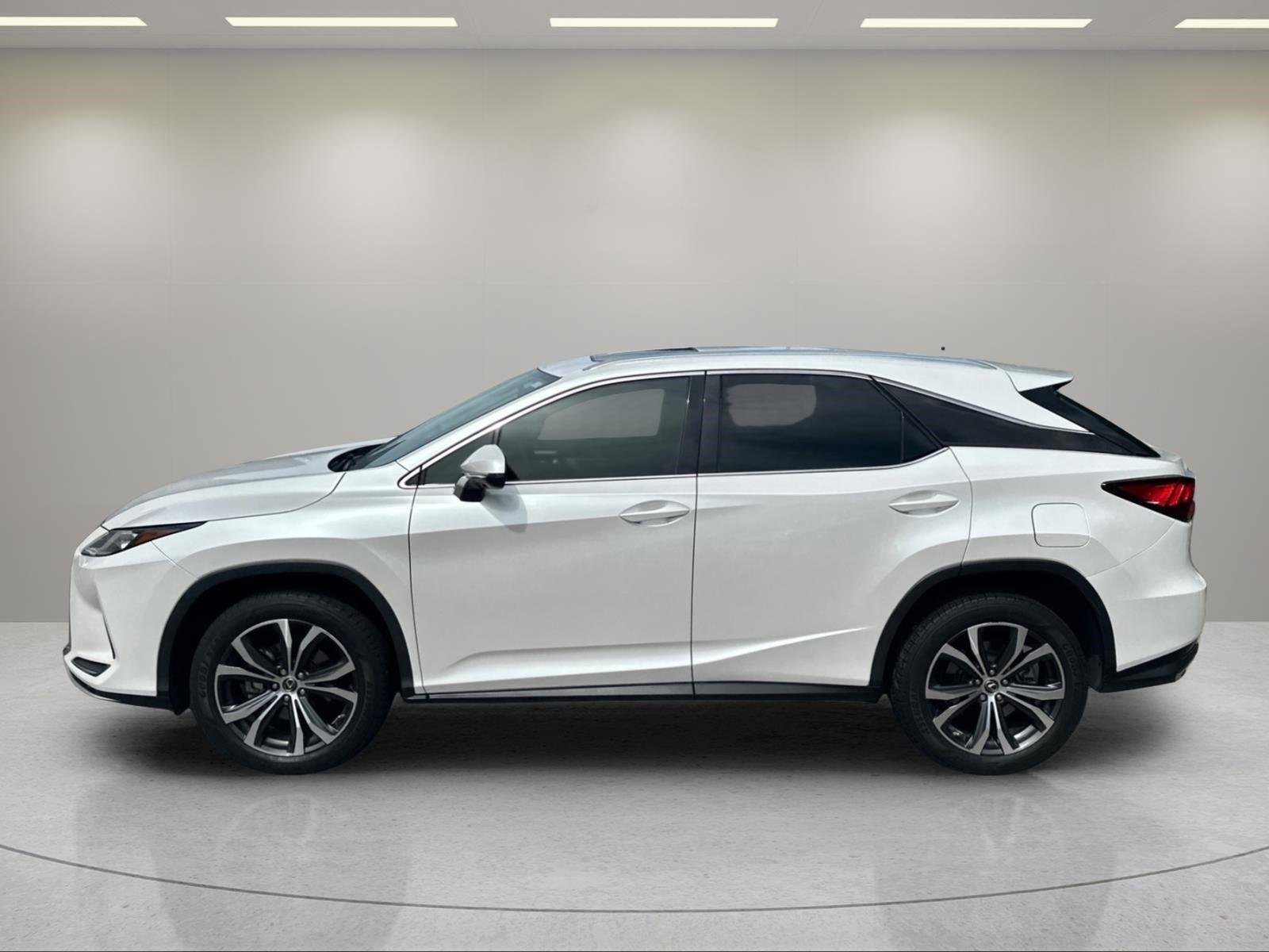 Used 2020 Eminent White Pearl Lexus RX 350 image 2