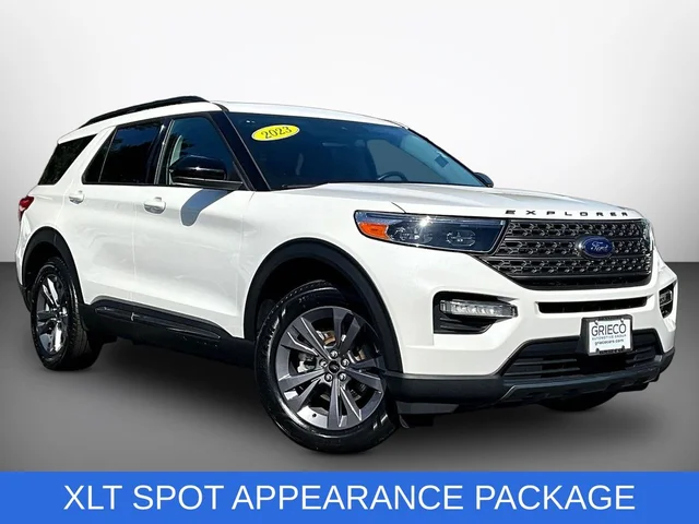 2023 Ford Explorer XLT