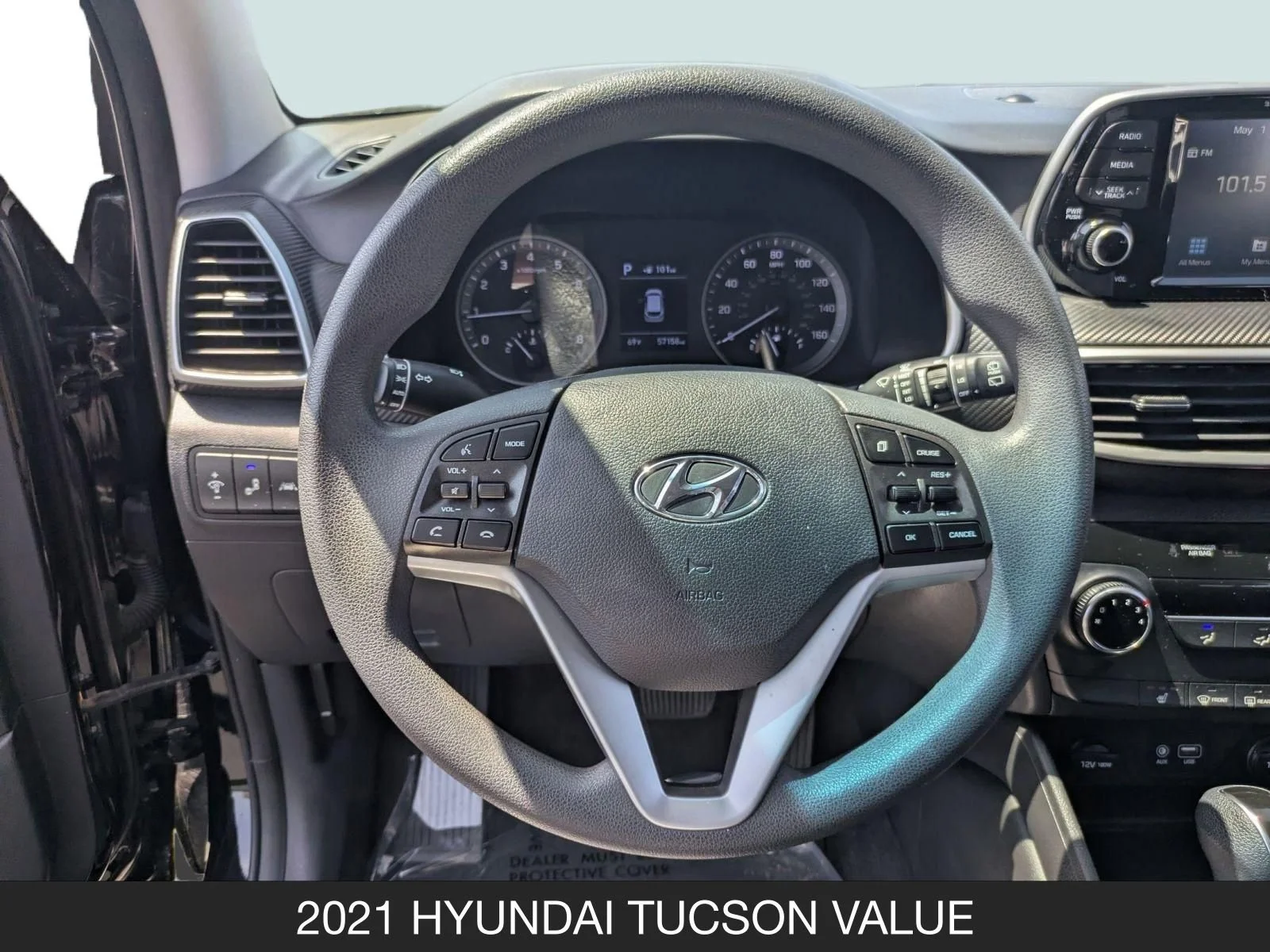 Used 2021 Black Noir Pearl Hyundai Value image 12
