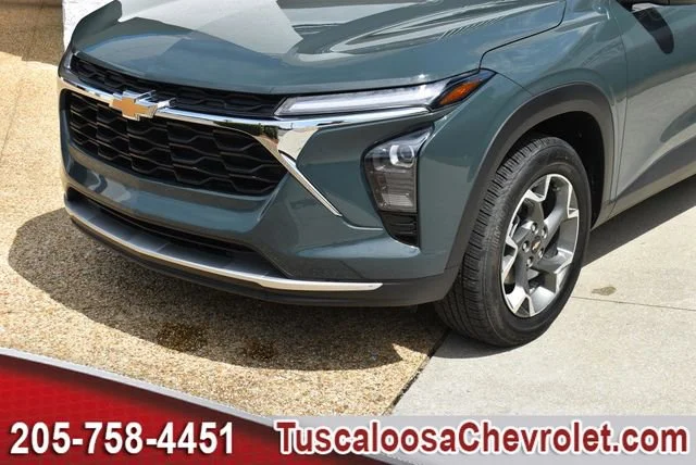 Used 2025 Cypress Gray Chevrolet LT image 37