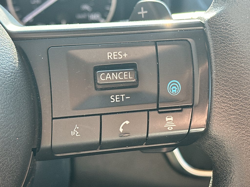 Used 2024 Super Black Nissan SV image 18