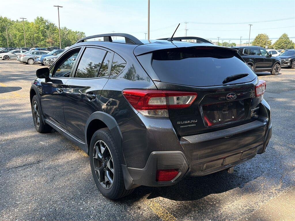 Used 2019 Dark Gray Metallic Subaru  image 9