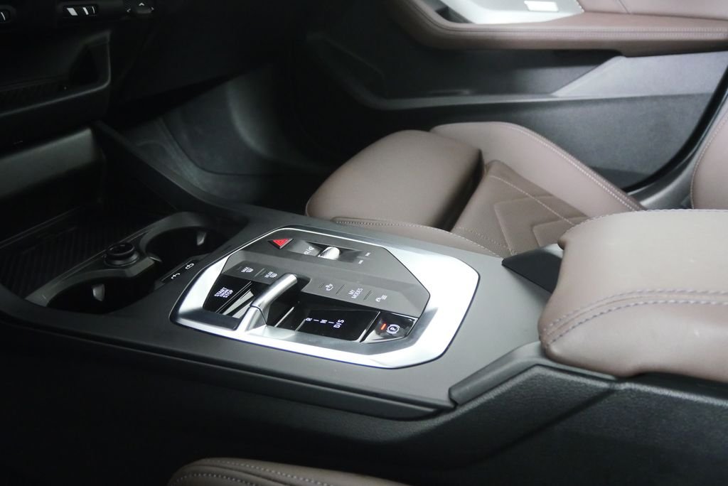 2025 BMW 2 Series M235 - Photo 22
