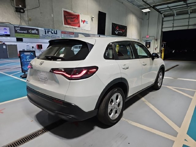 Certified Used 2024 Platinum White Honda LX image 3