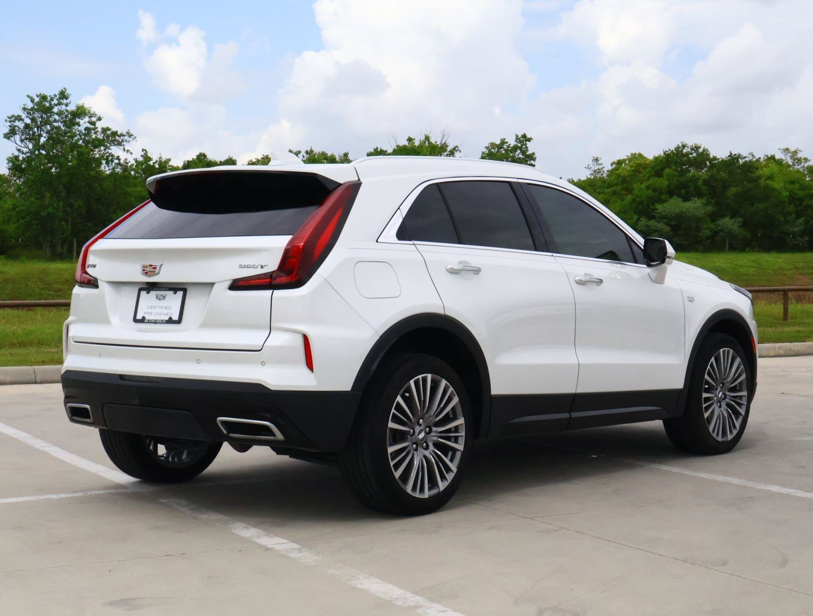 Certified Used 2024 Crystal White Tricoat Cadillac Premium Luxury image 4