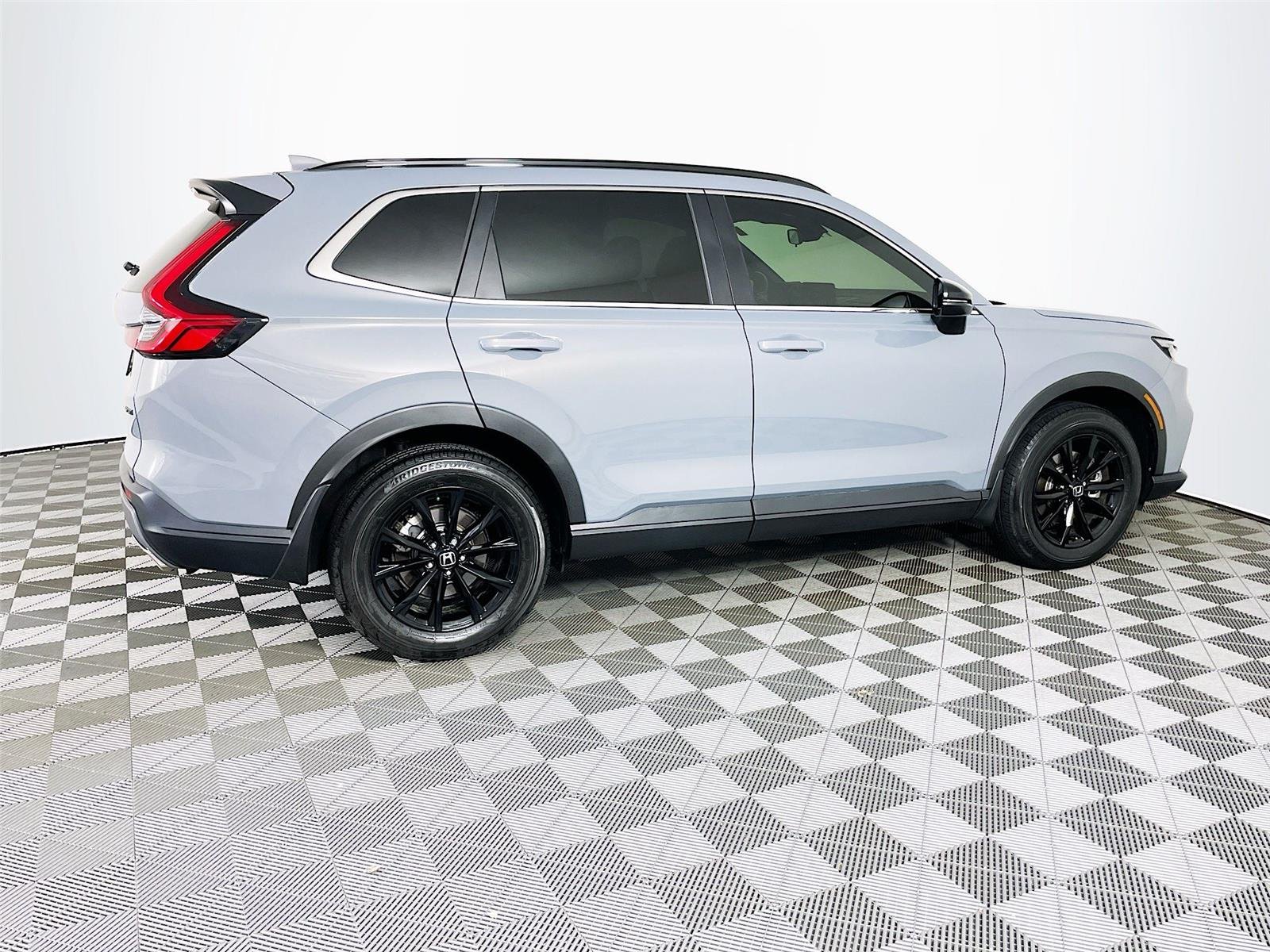 Used 2023 Urban Gray Pearl Honda Sport image 11