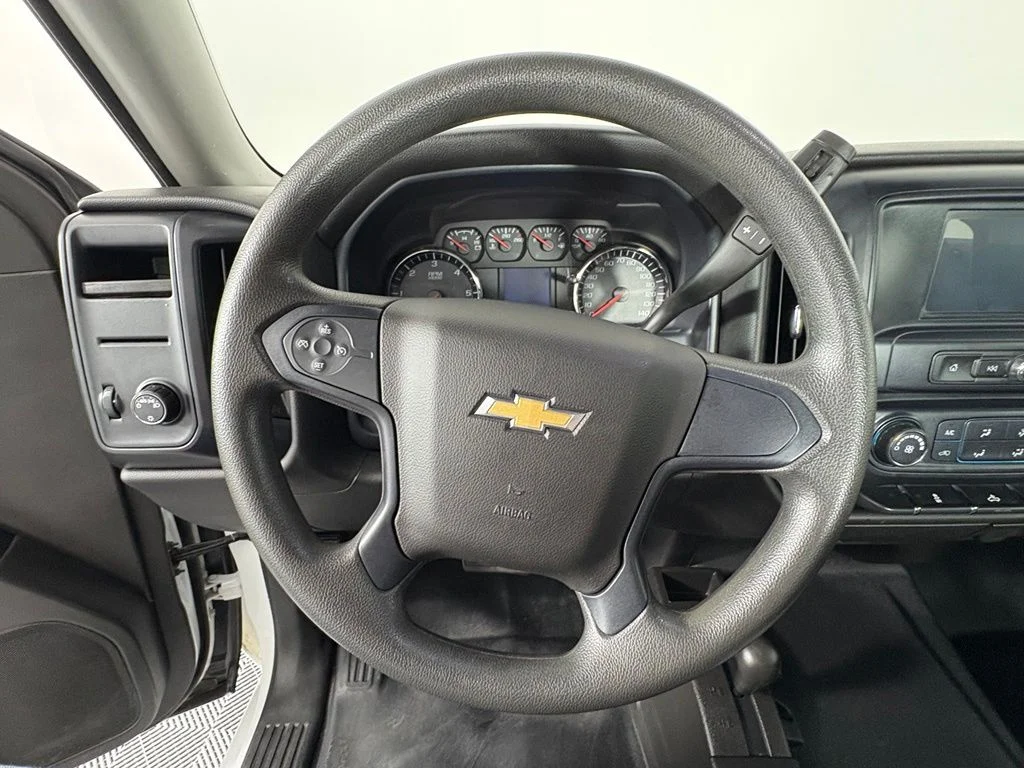 Used 2017 Summit White Chevrolet WT image 2