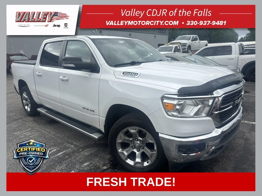 2021 RAM 1500 Big Horn/Lone Star 4x4 Crew Cab 5'7's photo