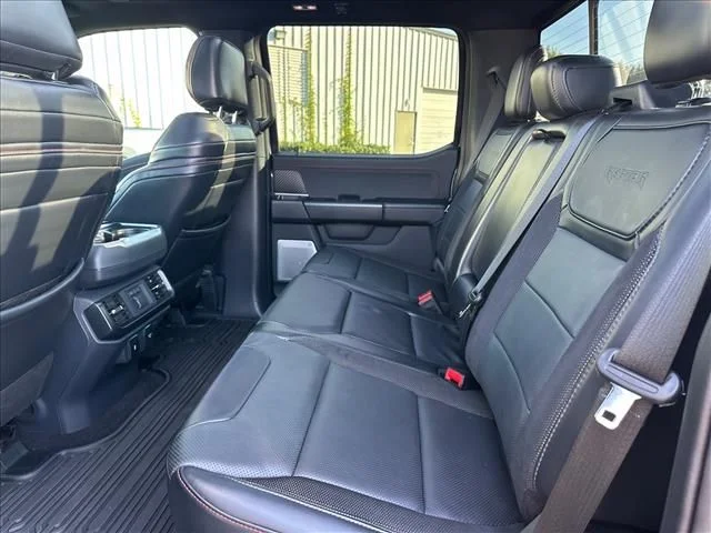 2024 Ford F-150 Raptor - Photo 18