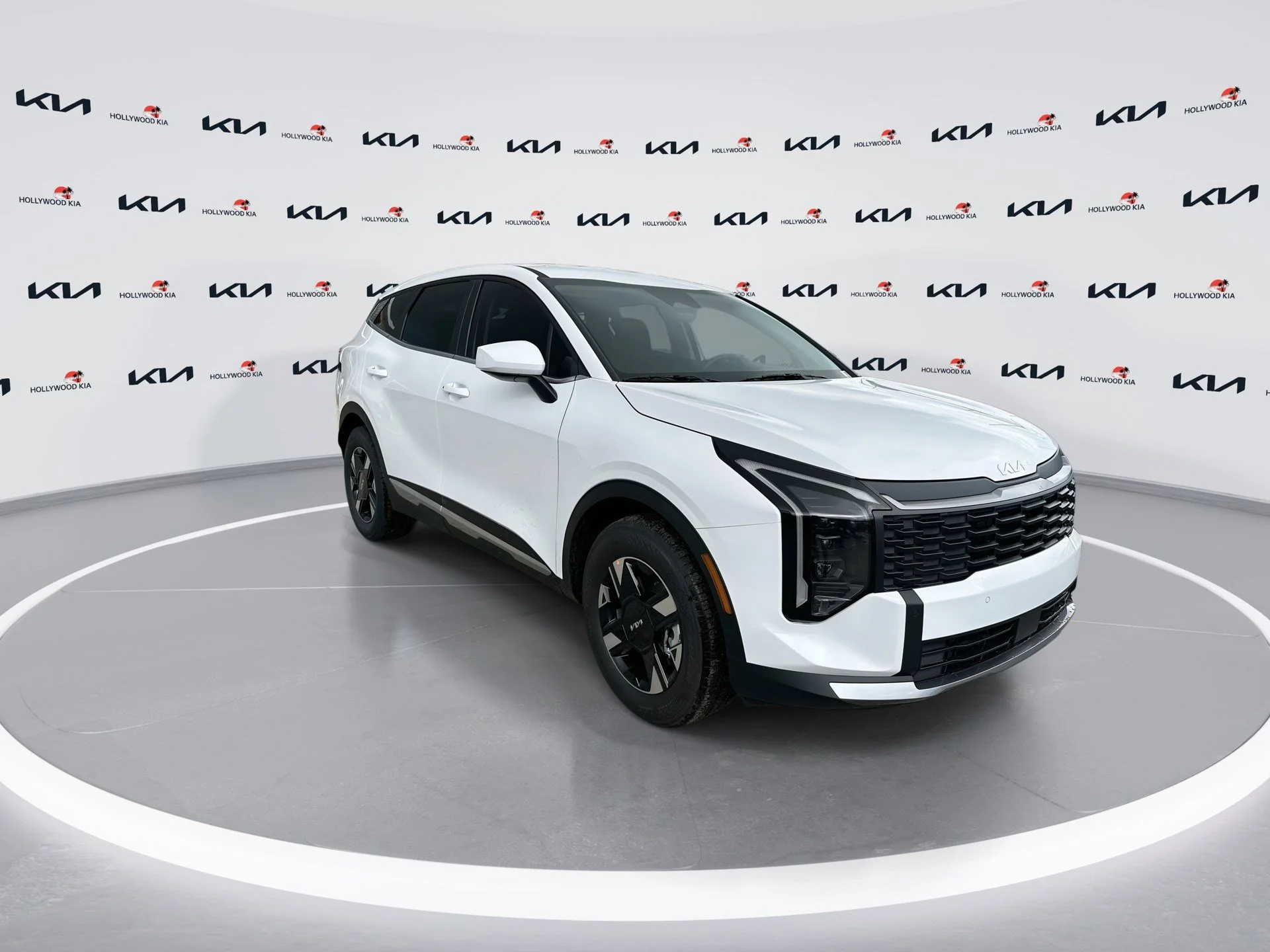 New 2026 Glacial White Pearl Kia LX image 2