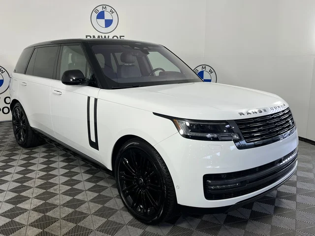 2023 Land Rover Range Rover SE