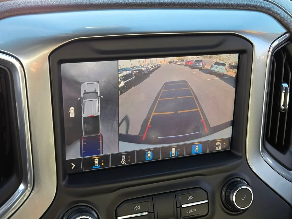 Used 2020 SUMMIT WHITE Chevrolet LTZ image 20