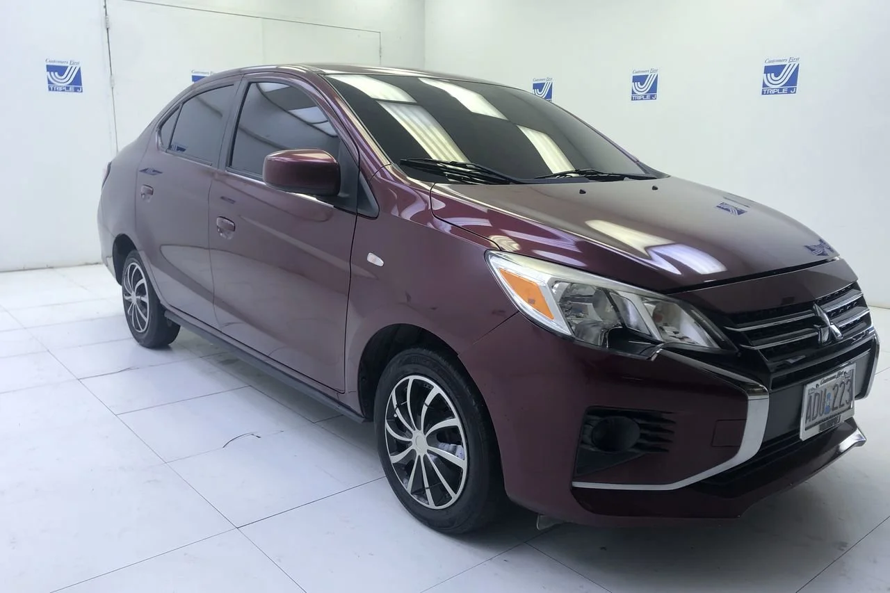 2022 Mitsubishi Mirage ES CVT's photo