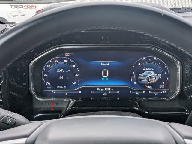 2024 Chevrolet Silverado 1500 LT - Photo 30