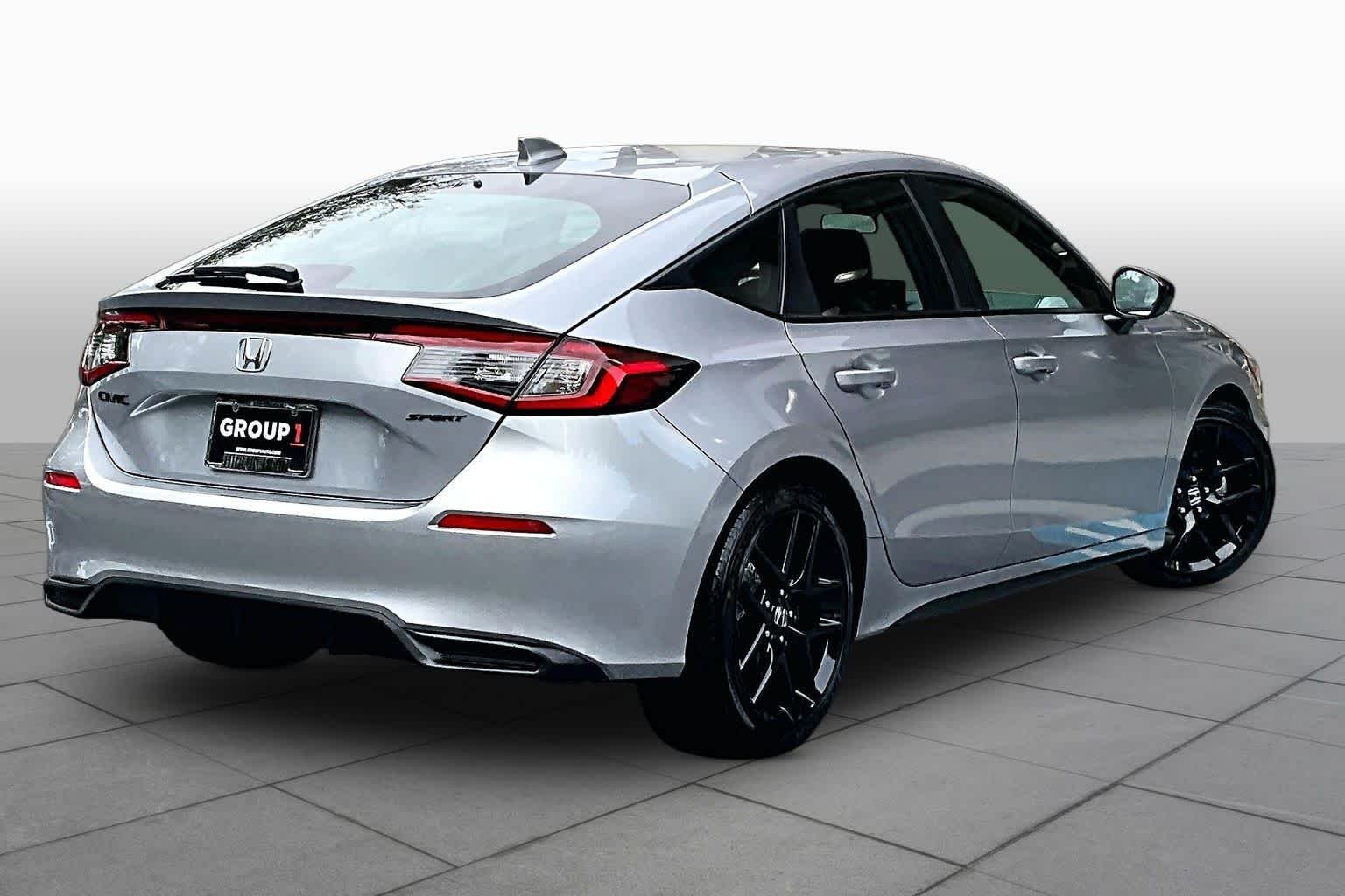 2026 Honda Civic Hatchback Sport - Photo 13
