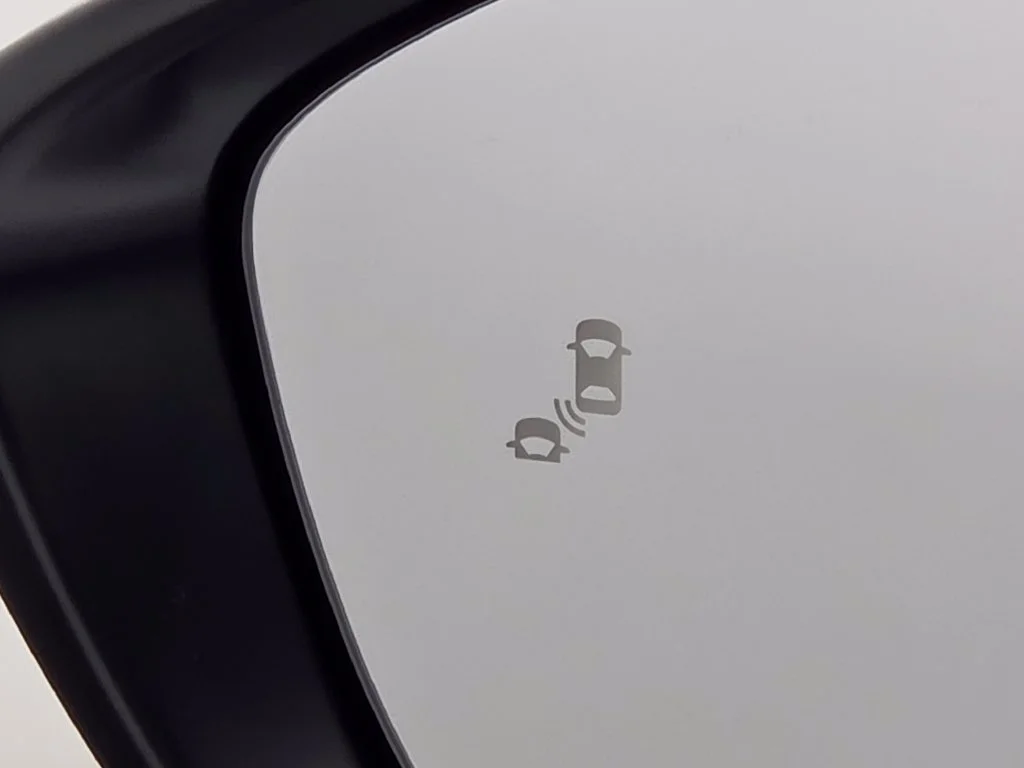 New 2026 Platinum White Pearl Honda Touring image 9