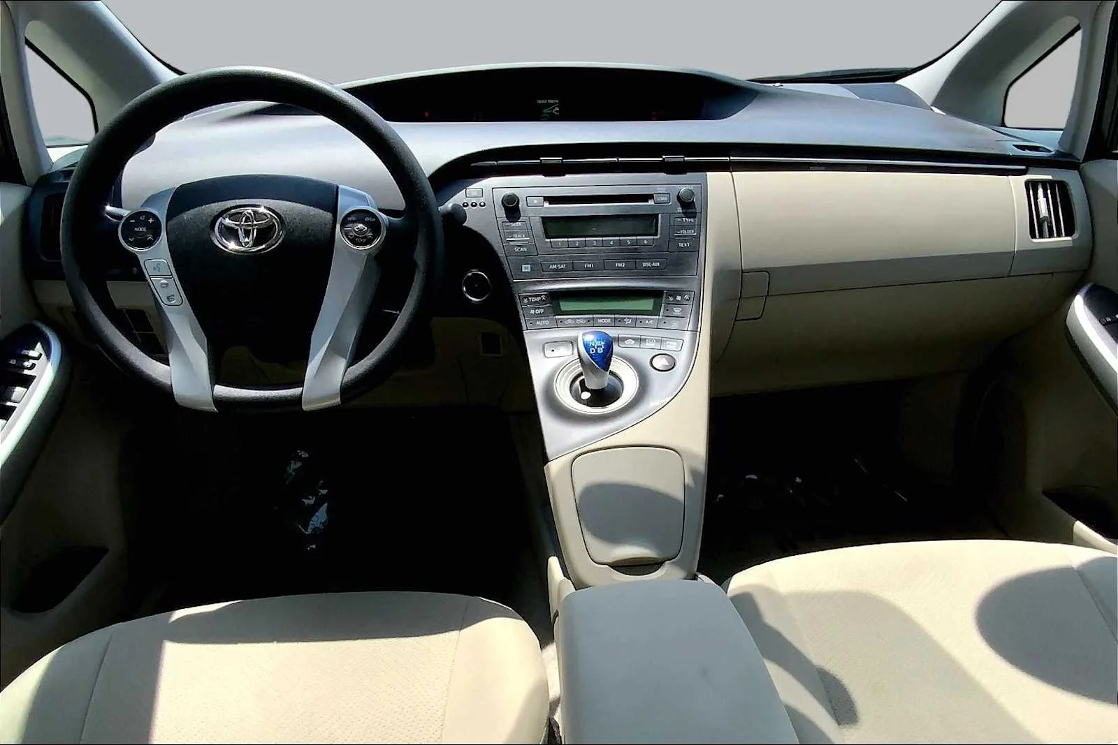 Used 2011 Blizzard Pearl Toyota III image 14