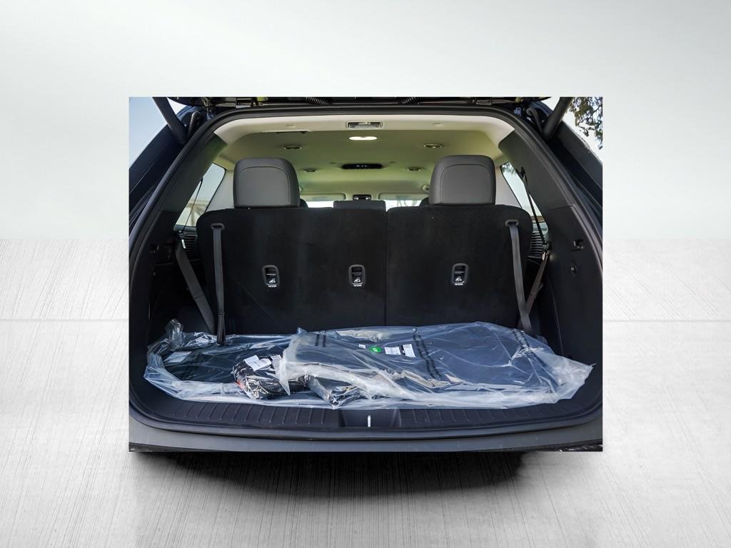 New 2026 Abyss Black Pearl Hyundai SEL 8P AWD image 34
