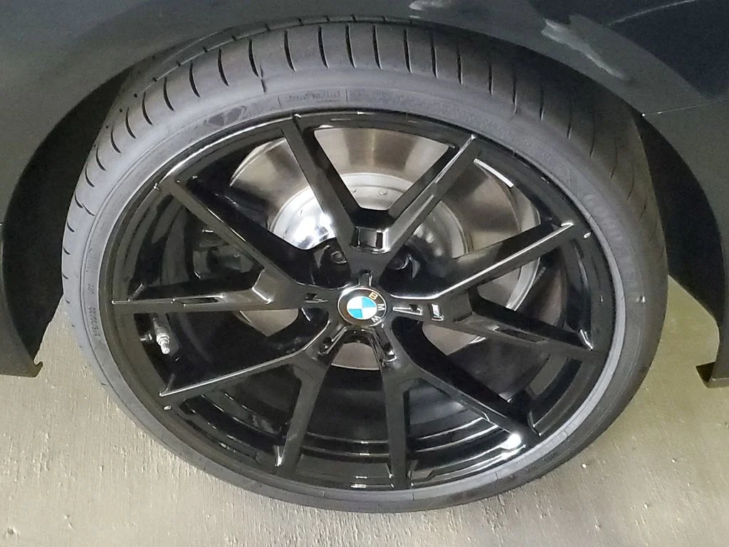 New 2026 Black Sapphire Metallic BMW 840i image 5