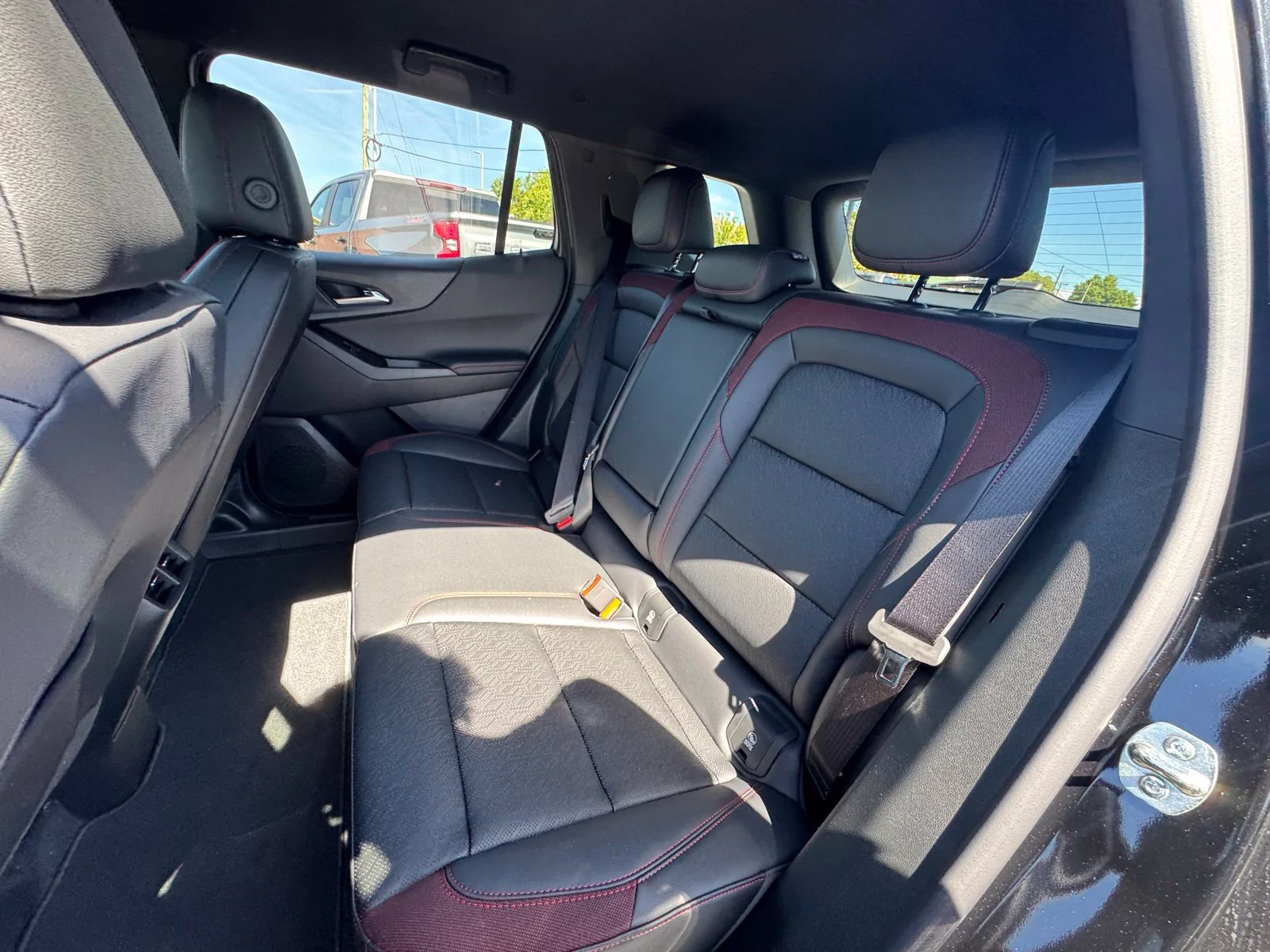 2027 Chevrolet Equinox RS - Photo 26