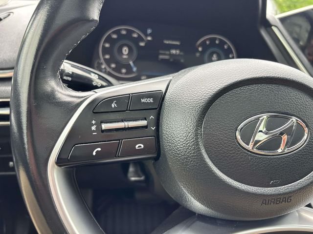 Used 2023 Gray Hyundai SEL image 23
