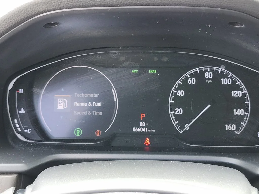 Used 2019 White Honda EX-L image 29