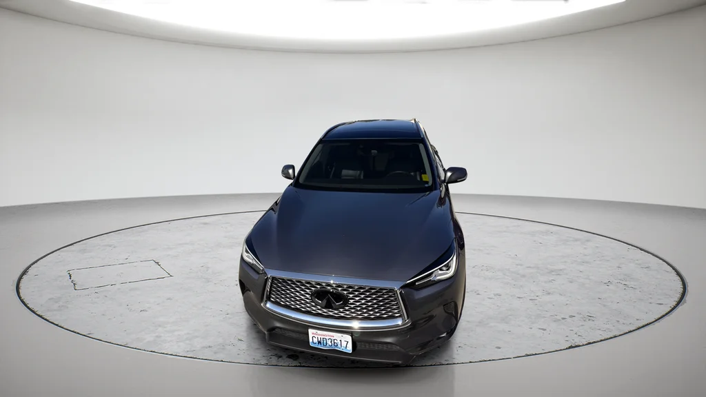 Used 2022 Gray INFINITI LUXE image 8